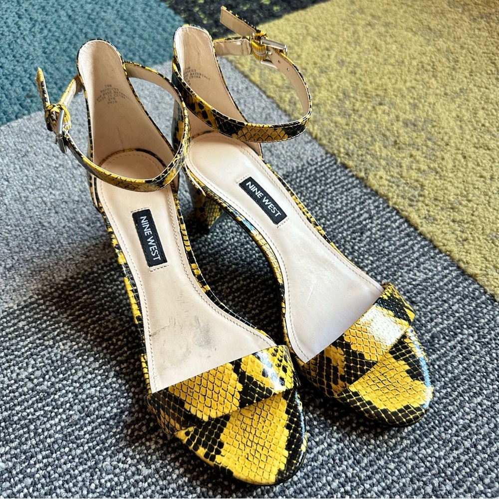 Nine West. size 7